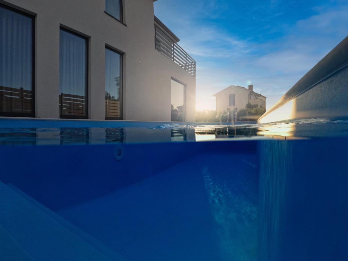 Marcante Family With A Pool Apartman Poreč